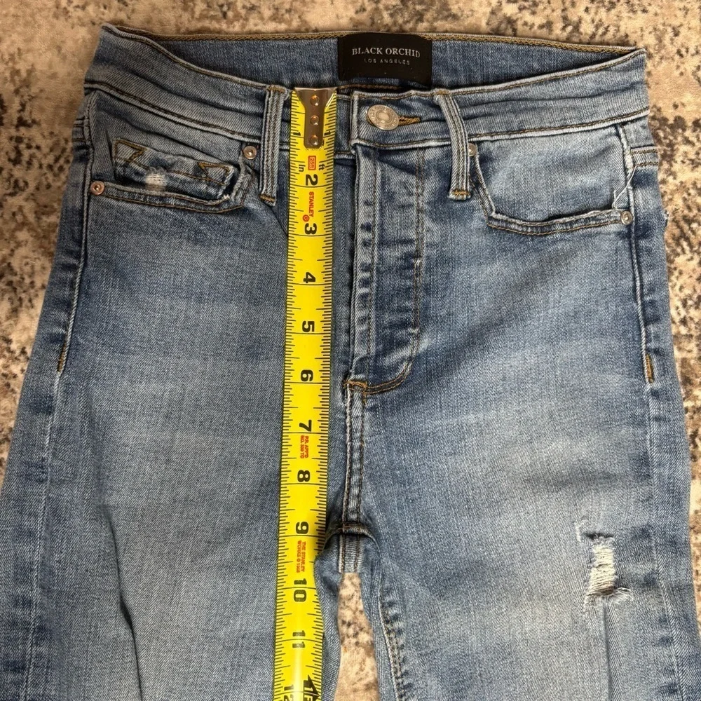 Black Orchid Joan Straight High Waisted Blue Distressed Skinny Jeans Size 24